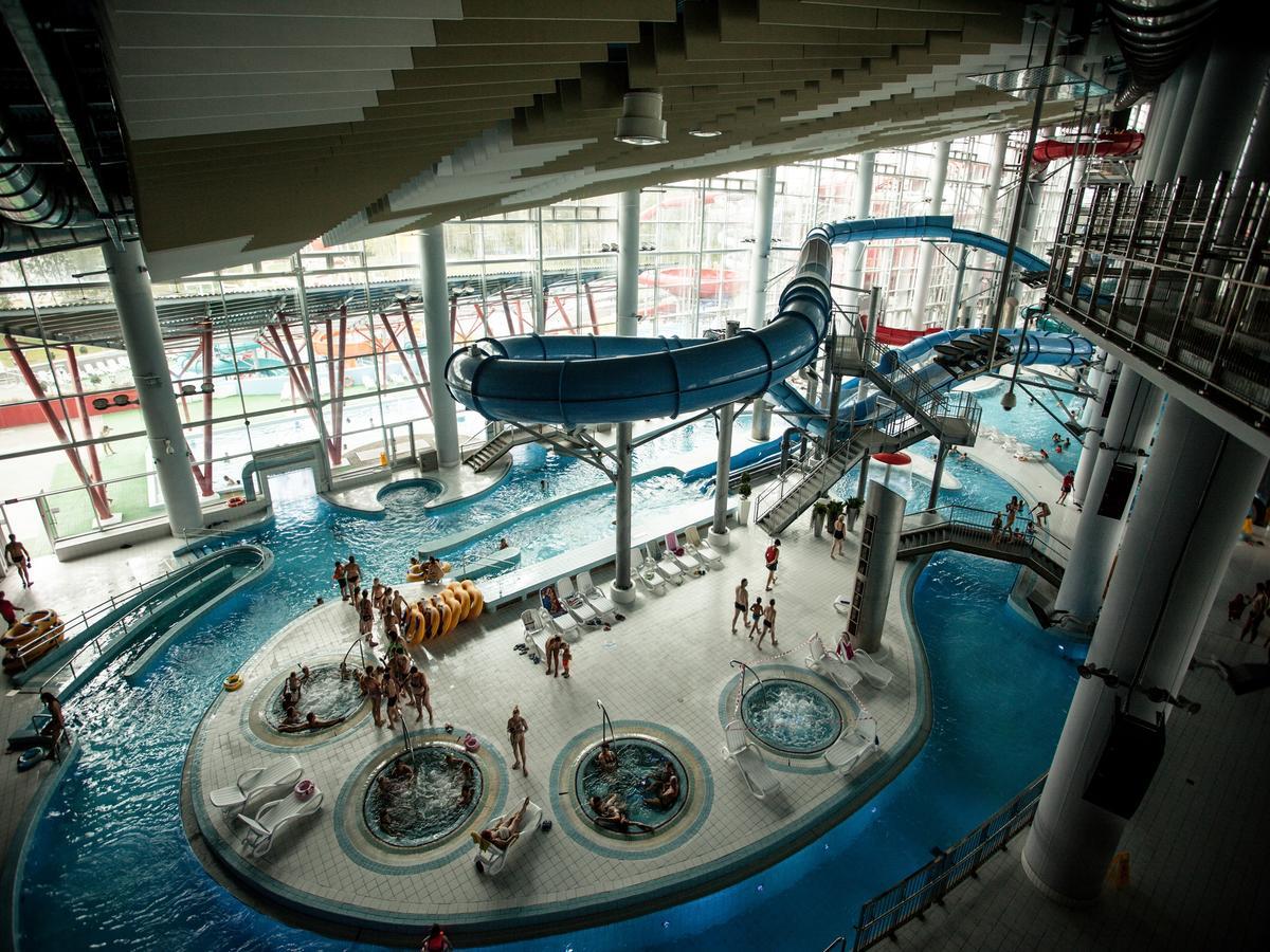 Aqua-Minsk Hotel Extérieur photo