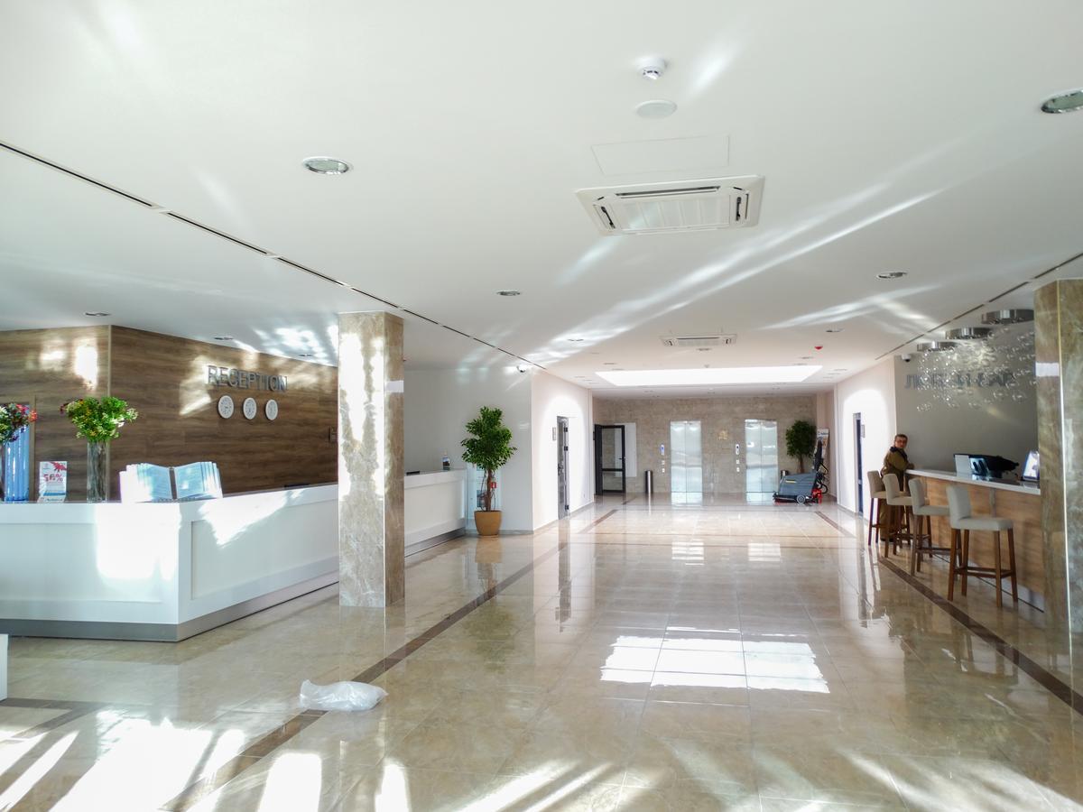 Aqua-Minsk Hotel Extérieur photo