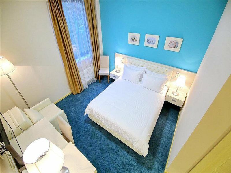 Aqua-Minsk Hotel Extérieur photo